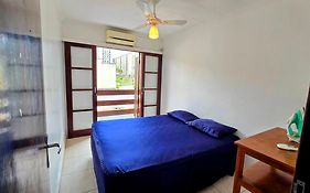 Casa com Wi-Fi Qualidade- Ar Condicionado - Completa - Praia da Enseada